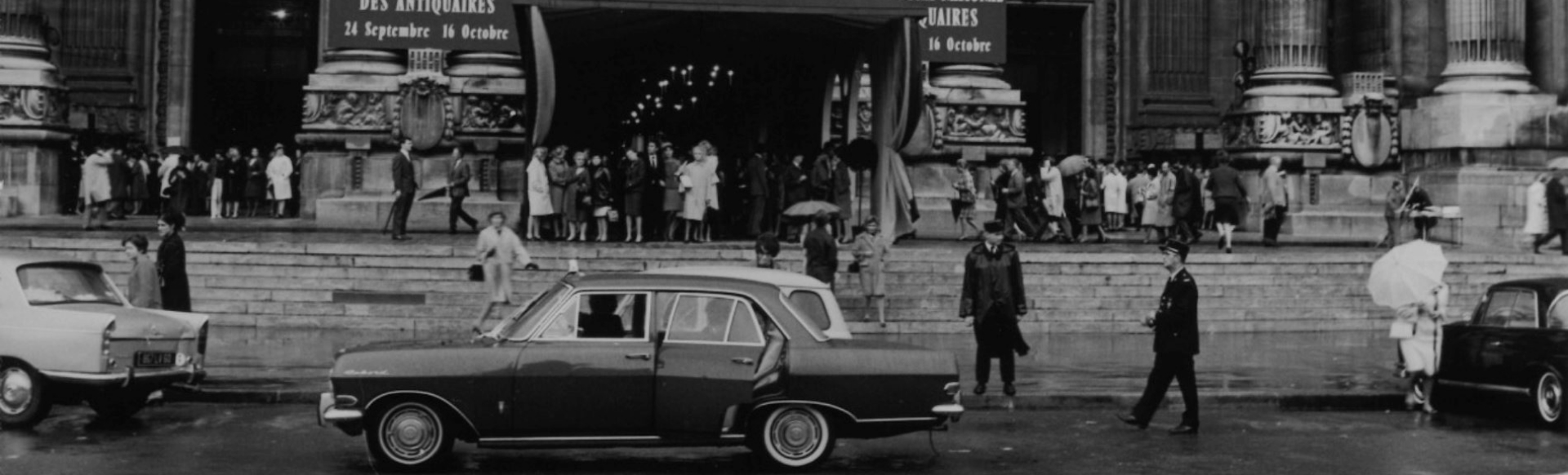 View of La Biennale exhibition or official poster, showcasing one of the major events in the Paris art market. Bringing together leading antiques dealers, galleries, and collectors from around the world, La Biennale resulted from the merger with Fine Arts Paris. This major Parisian event is now FAB Paris at the Grand Palais, an international fair dedicated to decorative arts, antiques, and fine arts.